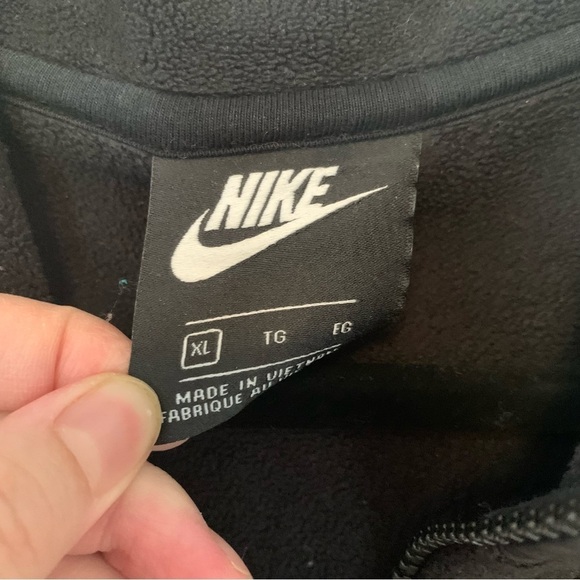 Nike Fleece Pullover - Picture 10 of 10